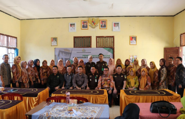 Kegiatan Penerangan Hukum kepada Para Kepala Sekolah Dasar